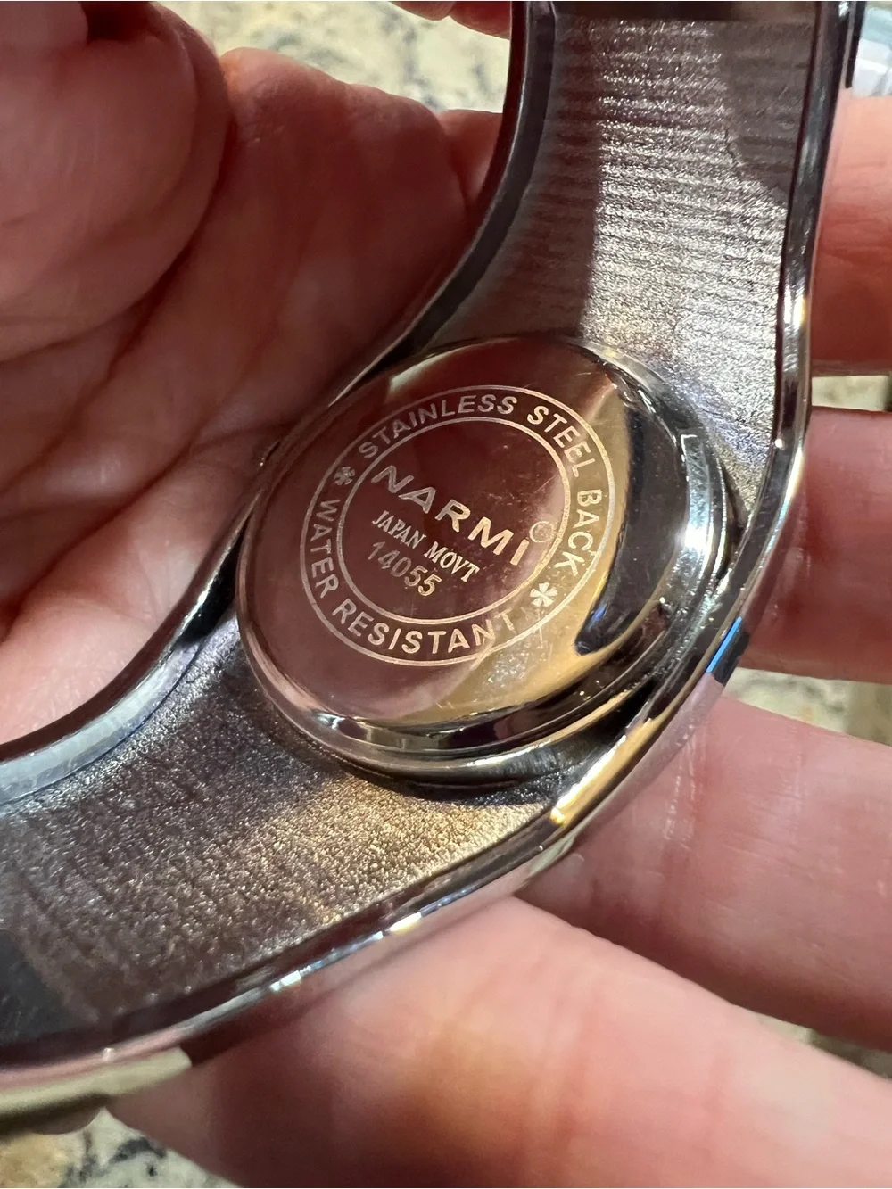 Vintage Y2K Silver and Gold Women's Stainless Watch